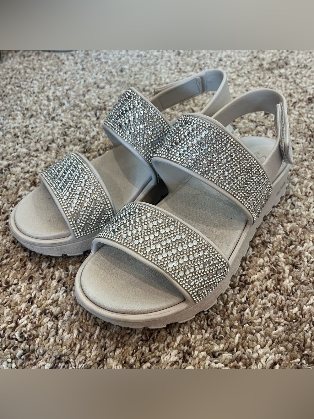 Skechers Foamies Arch Fit Footsteps with Rhinestone Womens Size 9